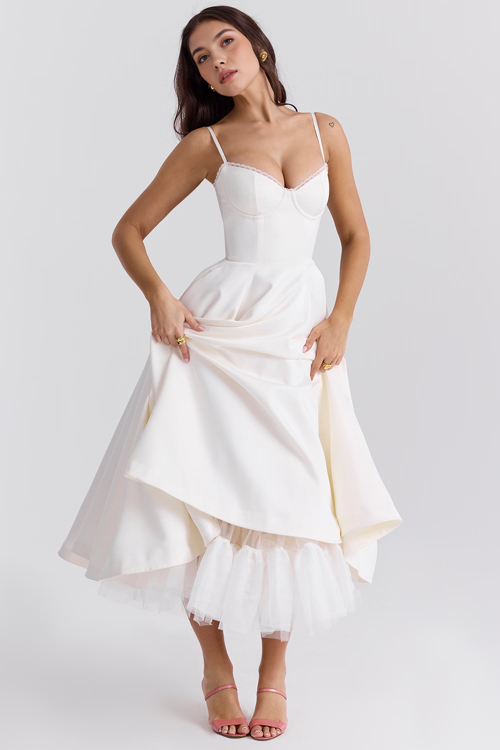 Robe Sculptante à Double Couche Cloe