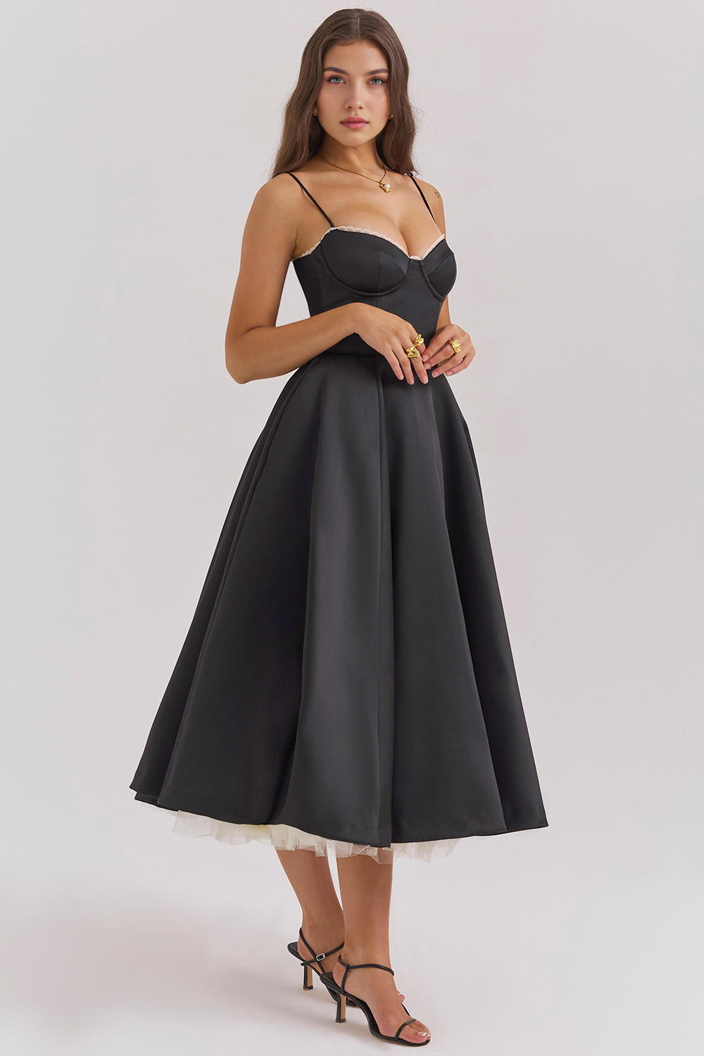 Robe Sculptante à Double Couche Cloe